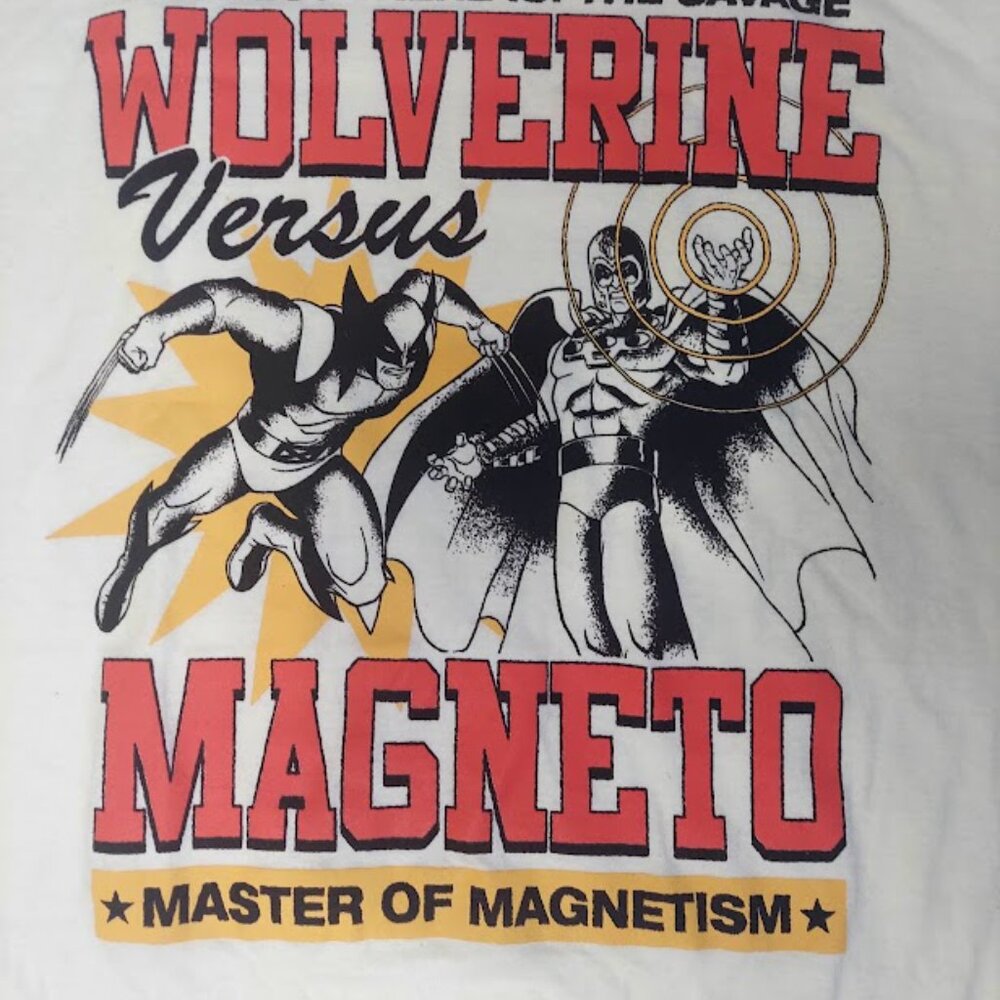X-MEN -97T-Shirt Wolverine Versus Magneto Men Med Marvel Studios Light Beige New